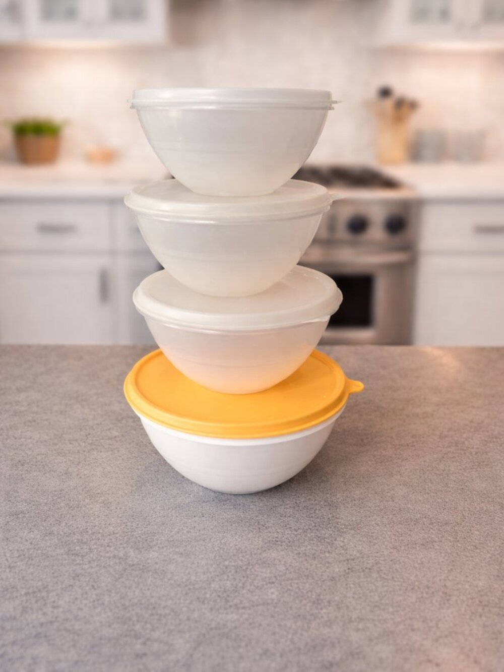 VINTAGE📌 Tupperware Wonderlier Bowl Set of 4